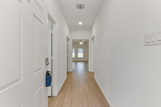 Photo - 13602 Pine Dr