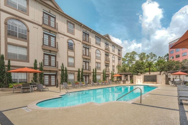 Photo - 5800 Woodway Dr Apartment Unit 0107