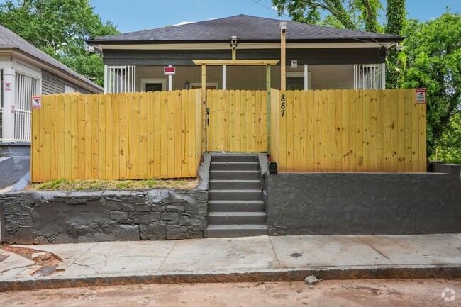 Building Photo - Incredible opportunity to live in Historic... Rental