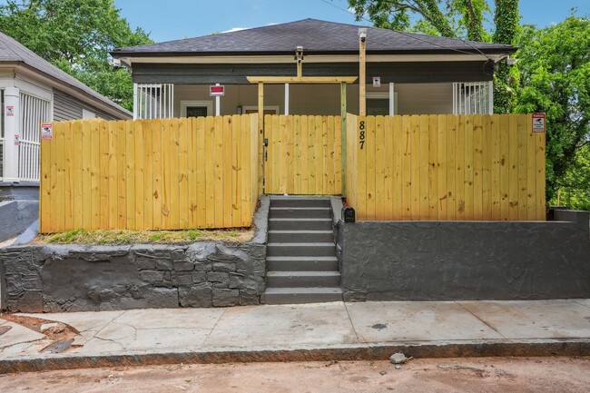 Incredible opportunity to live in Historic... - Incredible opportunity to live in Historic... House
