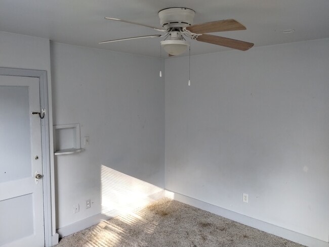 Photo - 615 S Center St Unit 1
