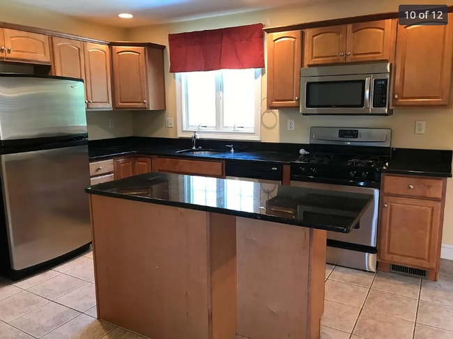 Cocina - 966 Washington St