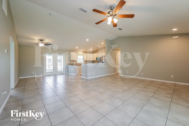 Photo - 13057 Feldman Ave