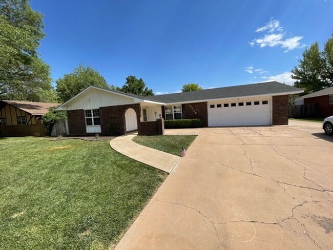 Cozy and Comfy 3 Bed! Mesa/Zia School Dist... - Cozy and Comfy 3 Bed! Mesa/Zia School Dist... House