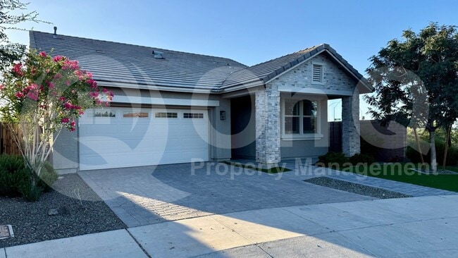 Photo - 18914 S 208th Pl