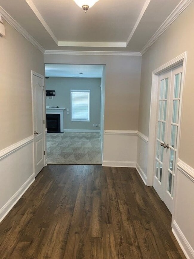 Photo - 1541 Eastbourne Dr