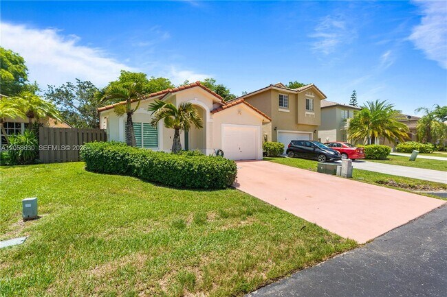 Photo - 8842 SW 215th Ln