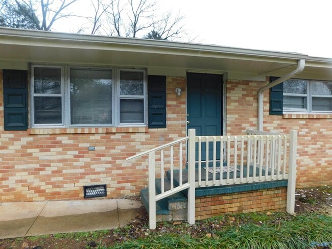 Photo - 3104 Cumbres Cir NW