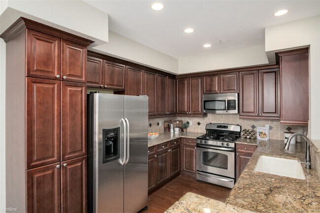 Photo - 2 br, 2.5 bath Condo - 1654 Fillmore Street