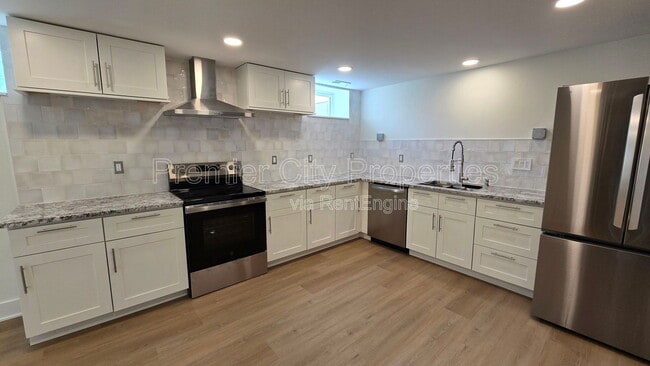 Photo - 240 Mcgregor Ave Unidad 1