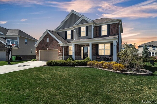 Building Photo - 15745 Diamante Dr