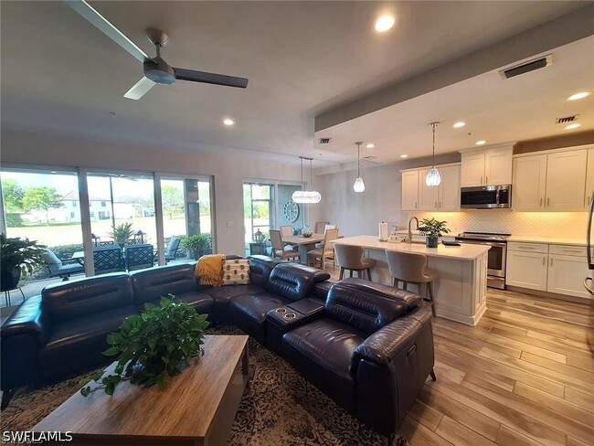 Photo - 2335 Sawyers Hill Rd Unit 503