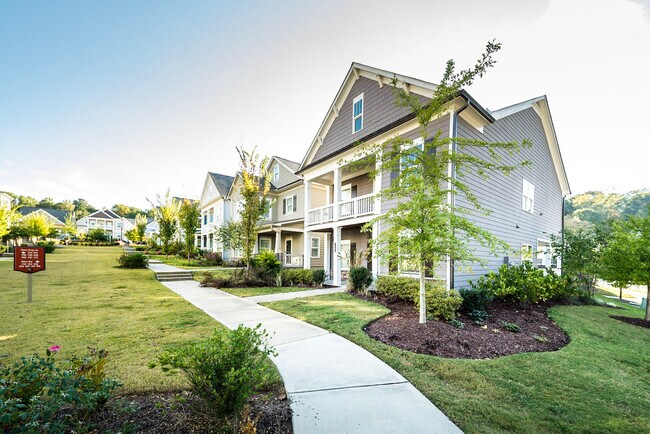 Photo - 1791 Willow Way