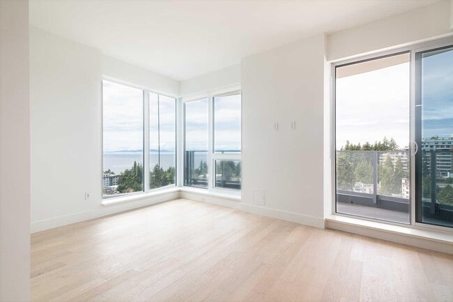 Photo - 1475 Foster St Unit 906