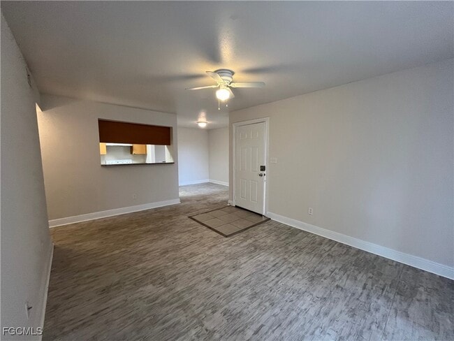 Photo - 2885 Winkler Ave Unit 617