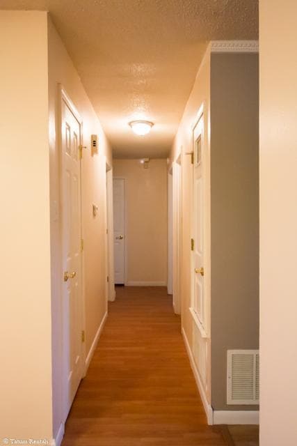 Photo - 109 Tecumseh Trail