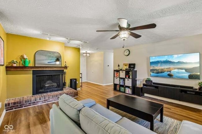 Photo - 8047 Pebble Creek Ct