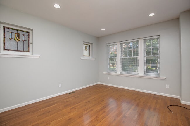 Photo - 6044 Washington Blvd Unit 1E