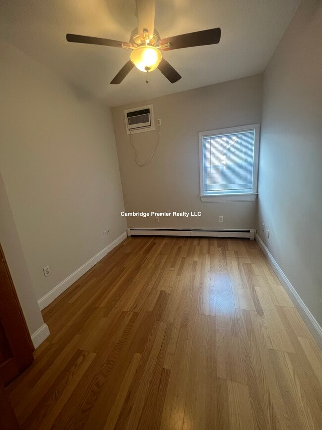 Photo - 3 Dudley St Unit 1