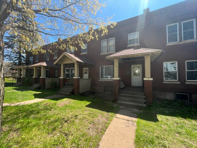Photo - AVAILABLE JUNE - 4 Bed 1 Bath Townhome