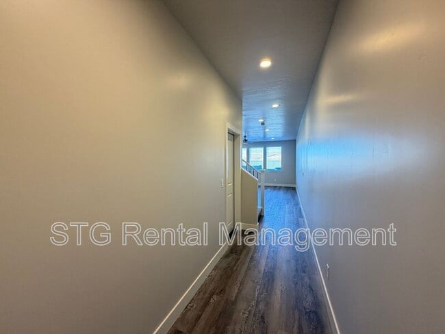 Photo - 1036 S 4380 W