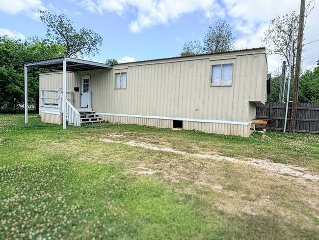 Building Photo - Affordable 1 BR, 1 BA Mobile Home on a Private Lot in Sulphur, LA