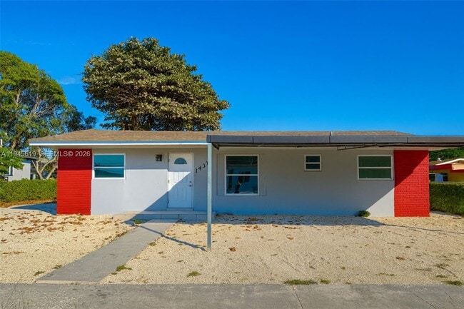 Building Photo - 14313 SW 110th Ave