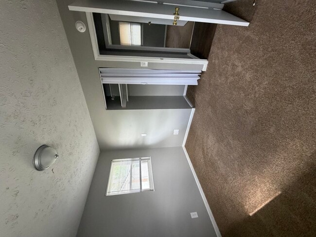 Photo - 1653 Brittany Ln