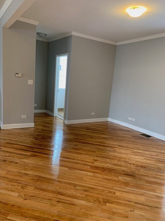 Photo - 1619 W Wallen Ave Unit 1-W