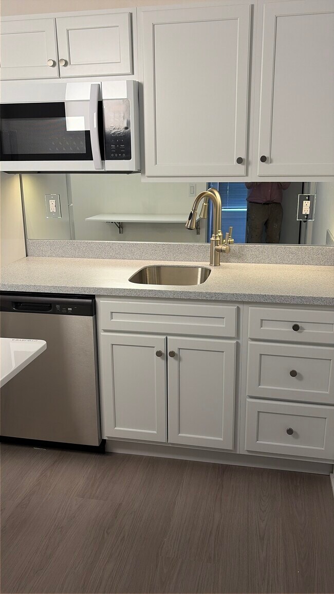 37841 Euclid Ave Unit 1W