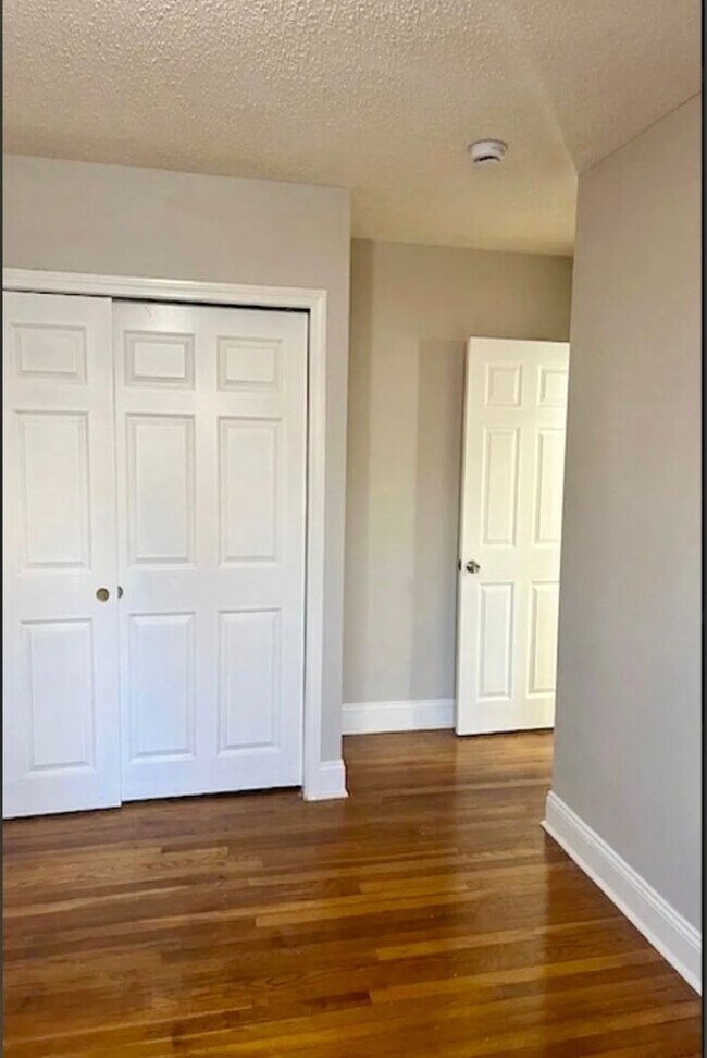 Photo - 13-23 Bissell Street Unidad 23C