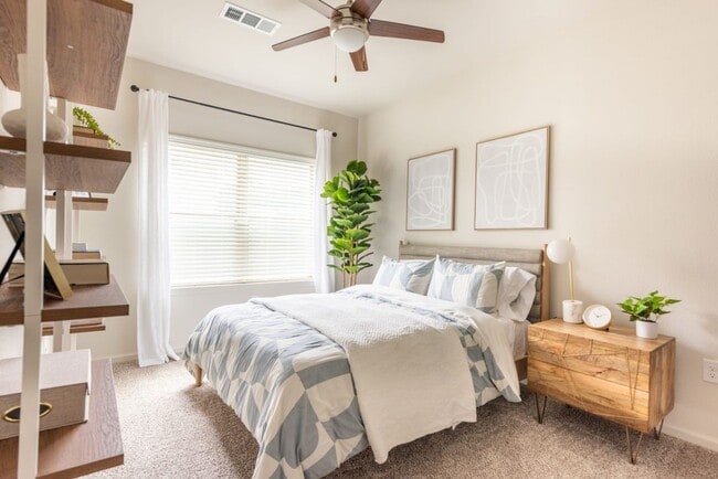 Photo - 9225 N Lake Creek Pkwy Unit 2310