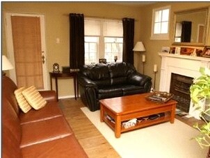 Photo - 178 Millwood Rd Unit 178  upper