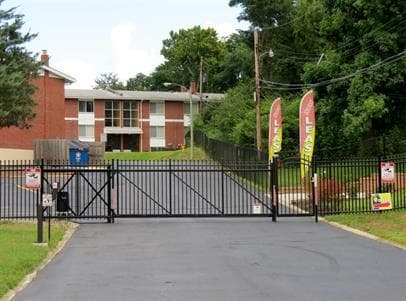 University Villa Apartments
