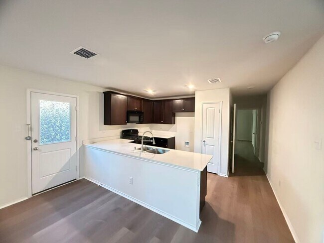 Photo - Adorable house in Crandall