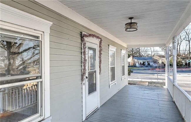 Photo - 292 Pleasant St