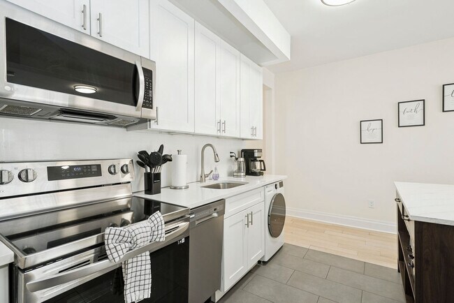 387 6th Ave Unidad SI FL2-ID1225490P