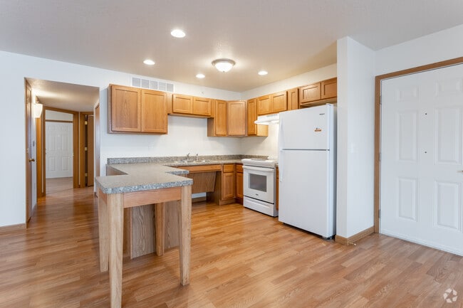 2BR,2BA,922SF - Handicap