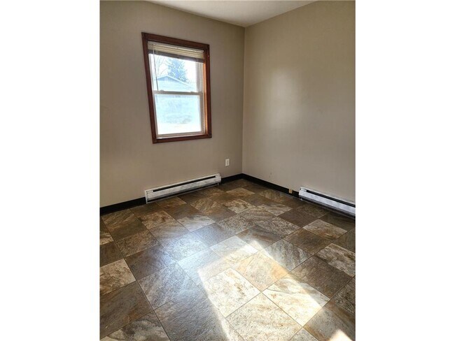 Photo - 314 S 3rd St Townhome