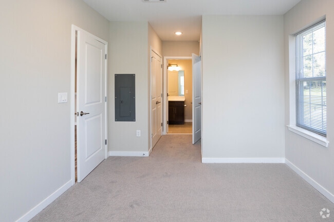 Main Bedroom