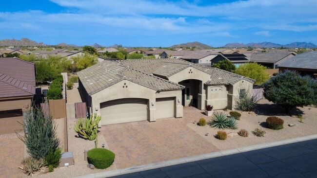 Spacious 4BR House in Cave Creek - Spacious 4BR House in Cave Creek