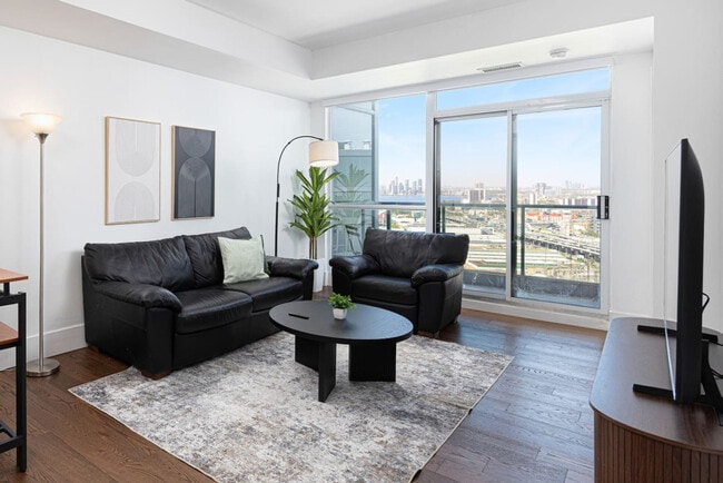 Photo - 219 Fort York Blvd Unit SI ID1563222P