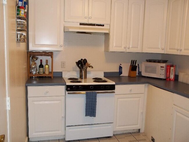 Photo - 36 Dighton St Unidad 15