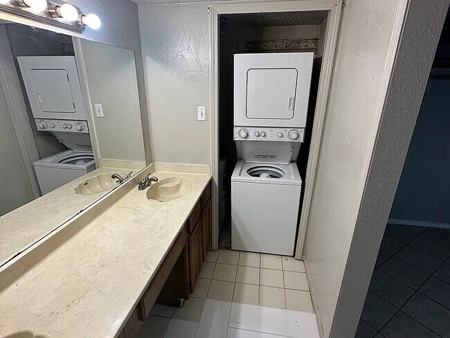 Photo - 9833 Walnut St Unit #Q102
