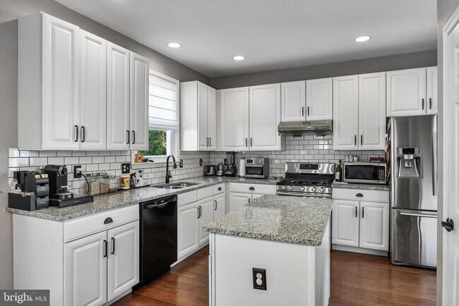 Photo - 105 Quarterhorse Ct