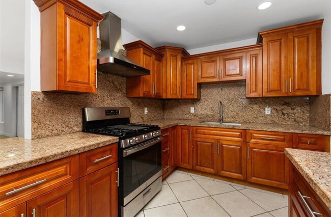 Photo - 251 NW 110th St