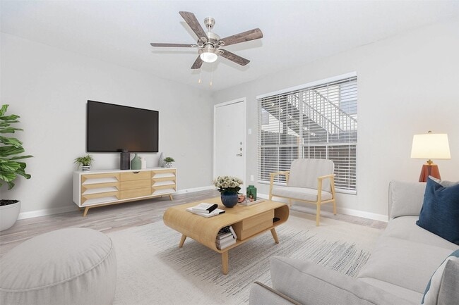 Building Photo - 21717 Inverness Forest Blvd Unit 710