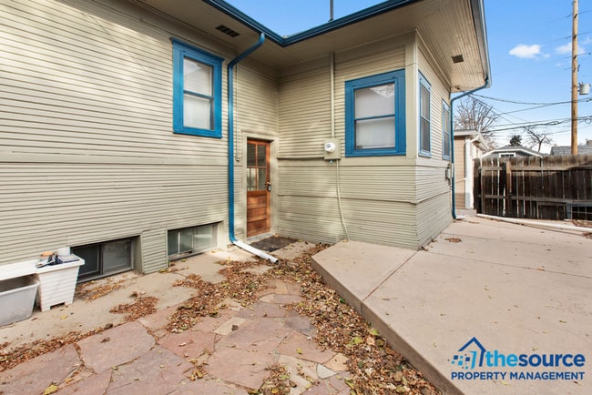 1020 16th St