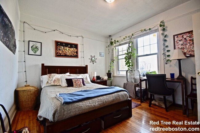 Building Photo - 1691 Commonwealth Ave Unit #22 Rental