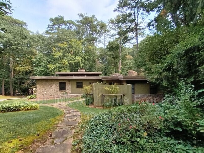 Photo - 1876 Mason Mill Rd